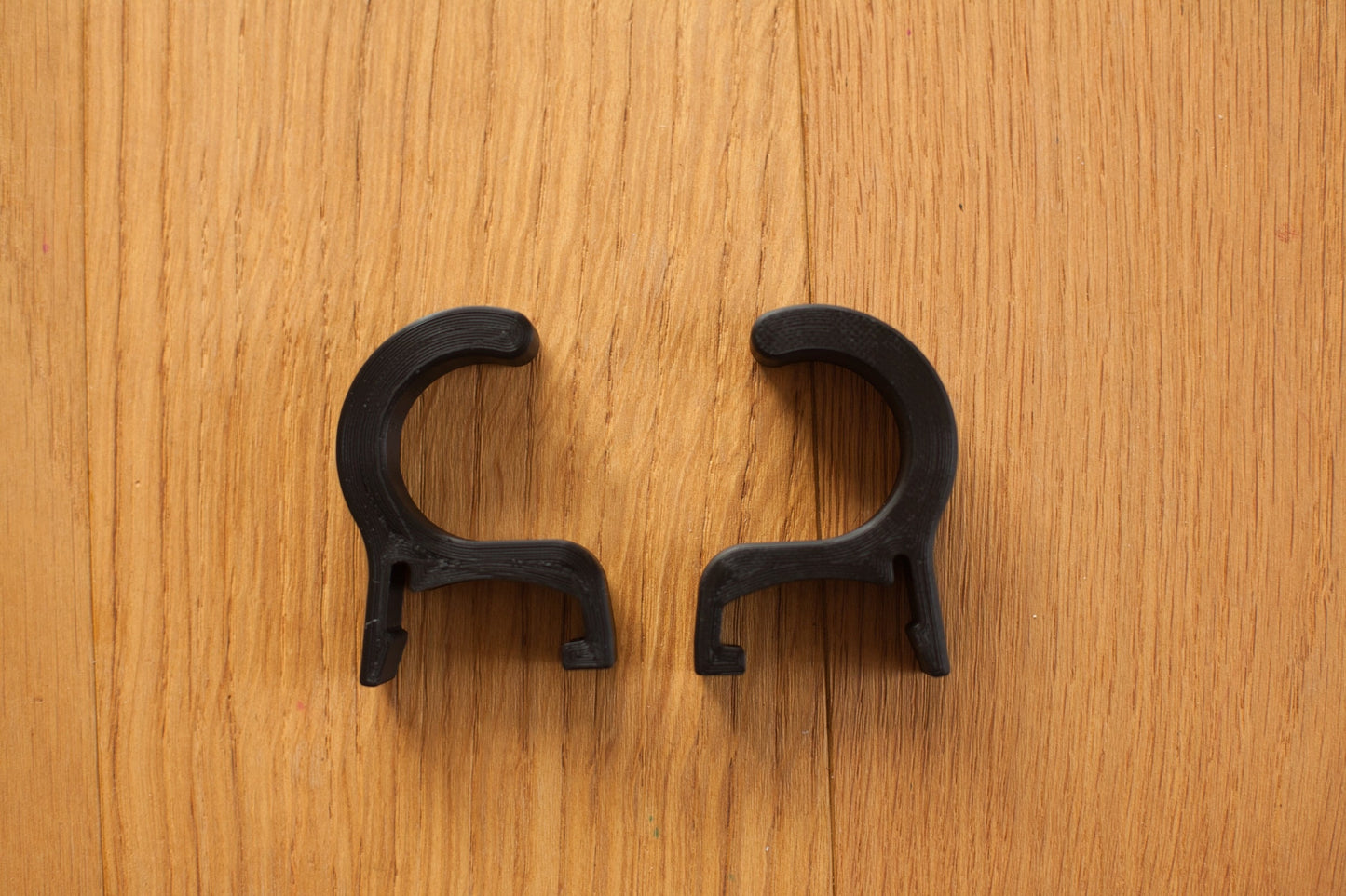 2x Thule Chariot Haken (kein Fahrradträger)